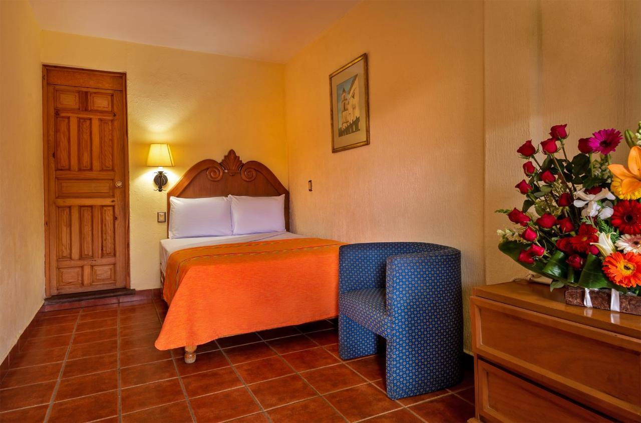 Hotel la Parroquia Pátzcuaro Exterior foto